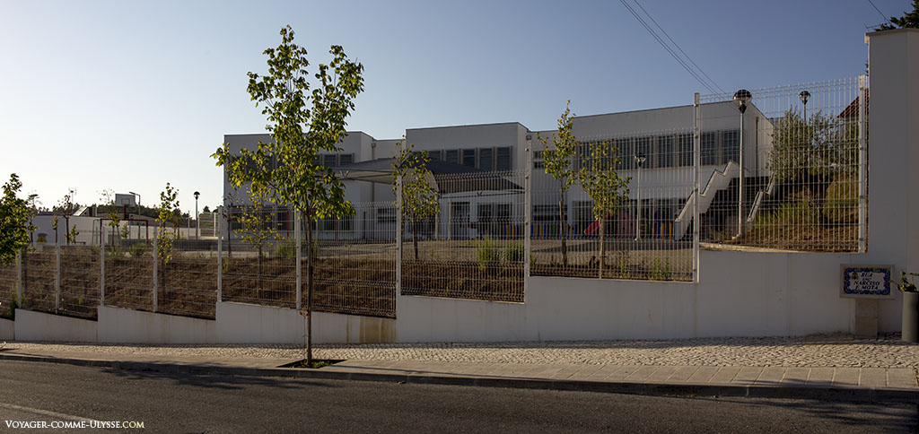 Les écoles furent un lourd investissement pour le Portugal