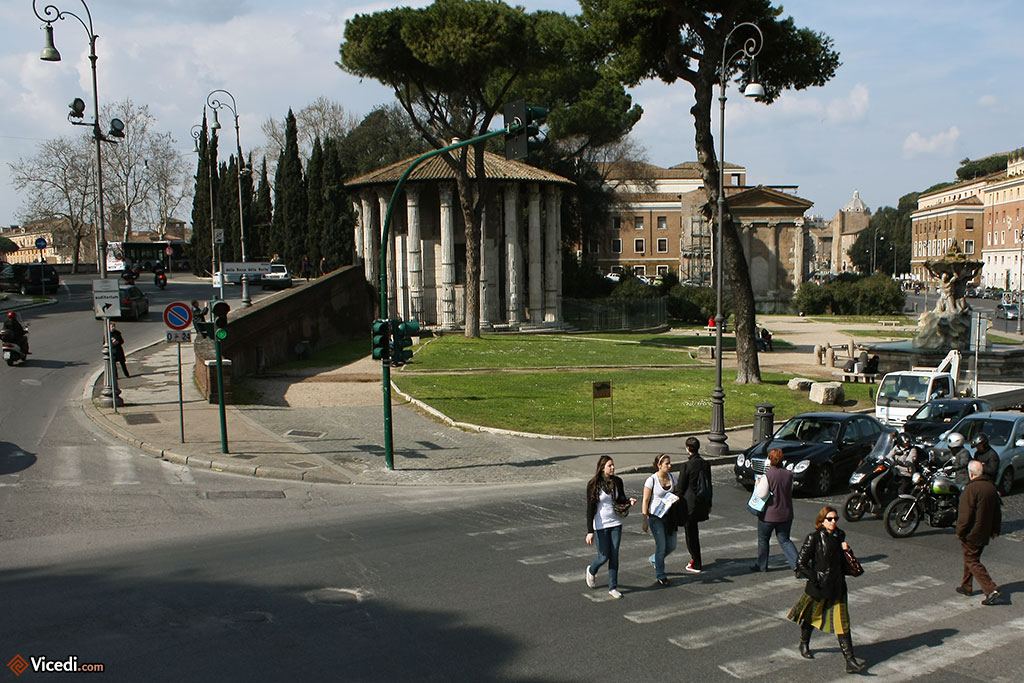 Le temple d'Hercule Victor, sur le forum Boarium, le plus ancien des forums de Rome.