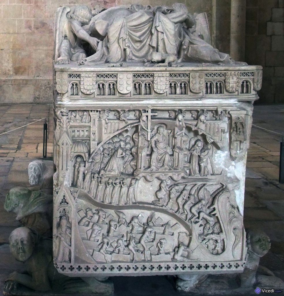 Tombeau de la Reine Morte