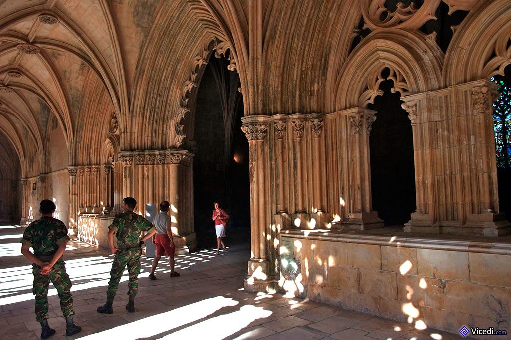 Entrée de la Salle du Chapitre.